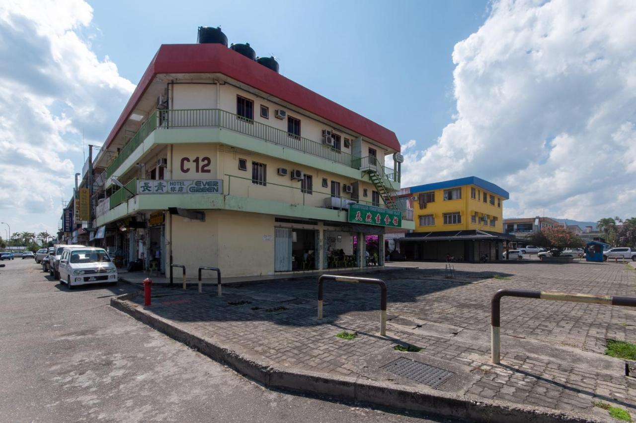 Spot On 89582 Evergreen Hotel Keningau Extérieur photo