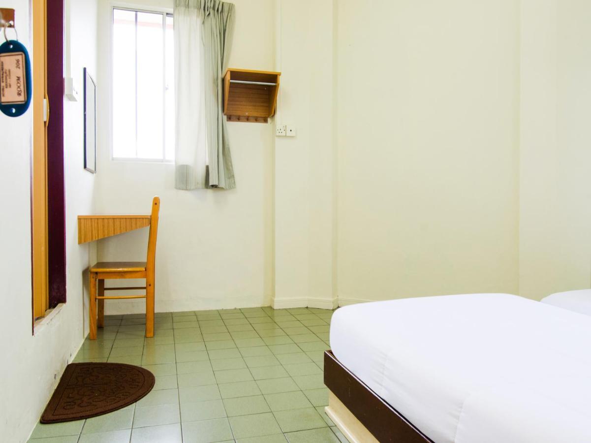 Spot On 89582 Evergreen Hotel Keningau Extérieur photo
