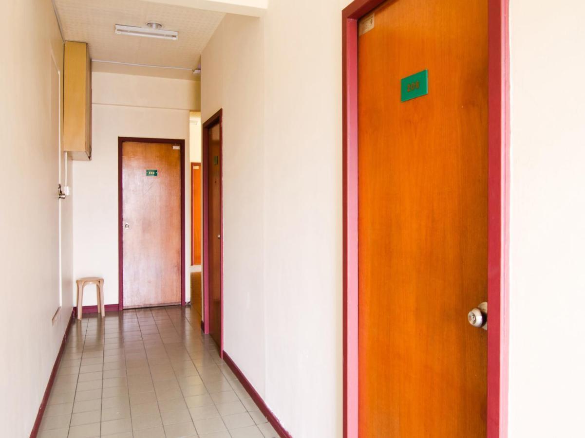 Spot On 89582 Evergreen Hotel Keningau Extérieur photo