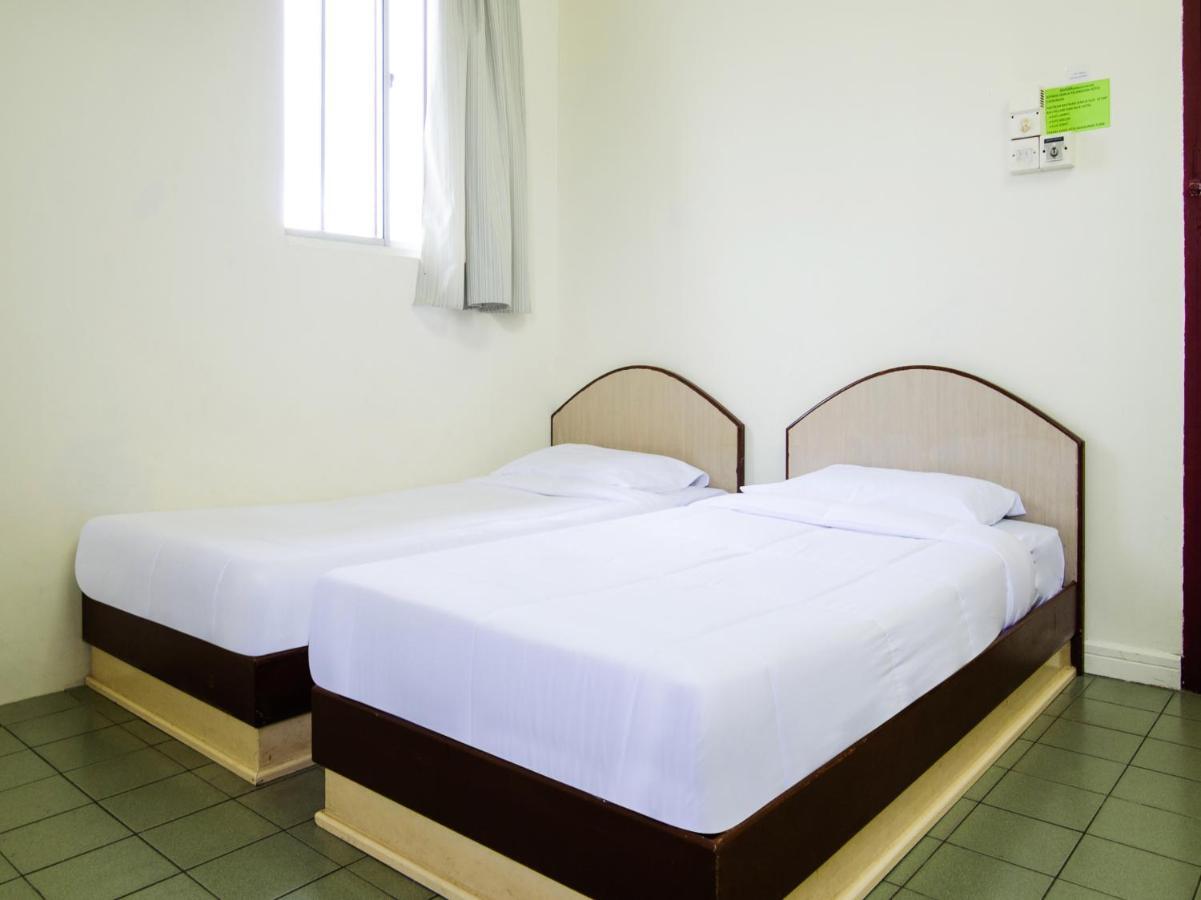 Spot On 89582 Evergreen Hotel Keningau Extérieur photo